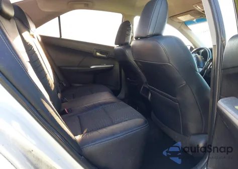 2013 Toyota Camry Se z USA, uszkodzony, nr VIN 4T1BF1FK5DU637529